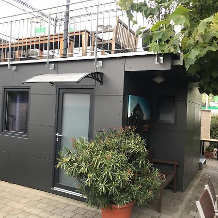 Tiny House Black Pearl テットナング エクステリア 写真